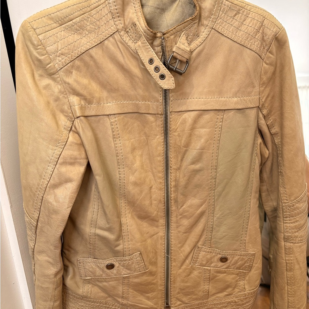 Women’s Tan Leather Biker Jacket - Classic Zip Front